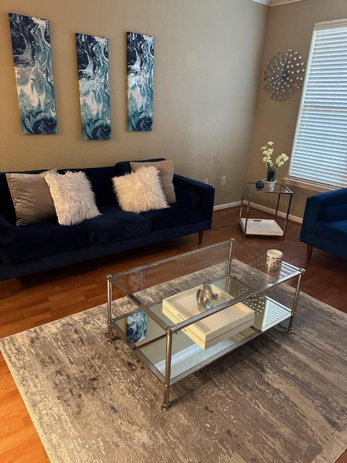 Blueplatinum Luxury Apartment Хюстън Екстериор снимка