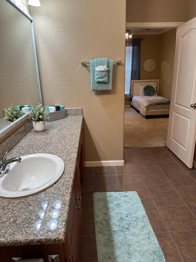 Blueplatinum Luxury Apartment Хюстън Екстериор снимка